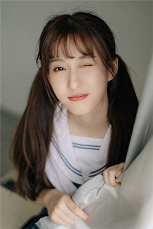 妻子为我和女儿买了意外险