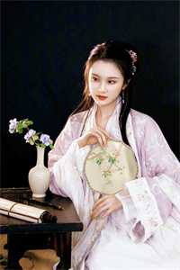 成为太子宠妃后，我让偏爱庶妹的全家火葬场