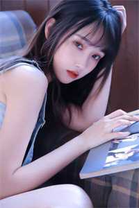梦又不成灯又烬