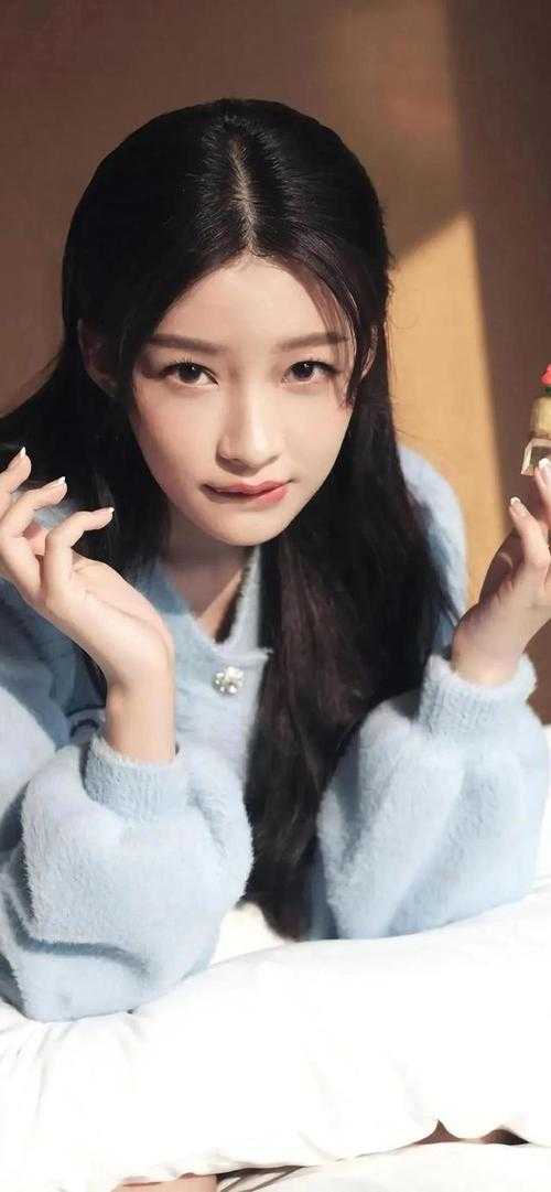 我抛下丈夫投身无根太子爷后，他急疯了