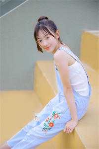 老婆在拍卖会拍卖女儿，我点天灯后断了她的资金链