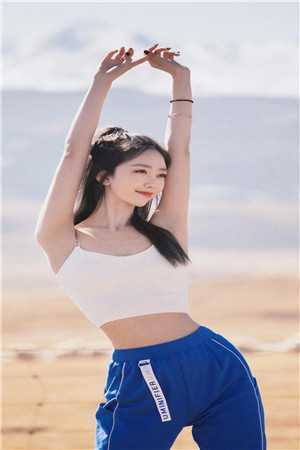 主播擂台赛，我和未婚妻为各自守护的主播杠上了