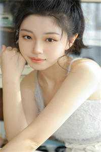 影后妻子和练习生有私情，我让她身败名裂了