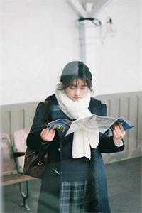 为救养女，医生爸爸将我遗弃在手术台上