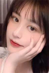 我生产当天，老公在国外陪白月光过生日
