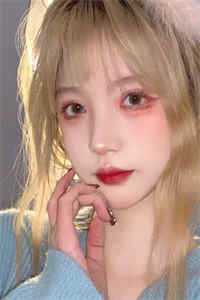 穿旗袍陪女儿高考，却家破人亡