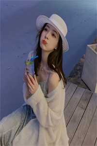 相思不尽，情意难疏