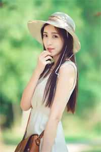 为了让私生女拜大师为师，佛子老公将绝对音感的女儿塞进钟内