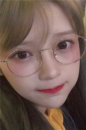 未婚夫搞大黑皮辣妹肚子后，我跟黑皮体育生跑了