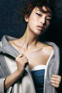 未婚夫的童养媳怀孕后，我和死对头闪婚了