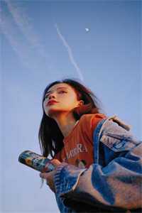 花开谁与共