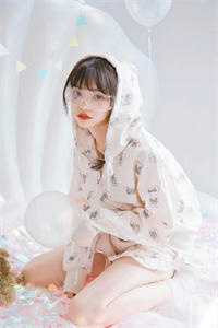 重回八零，我宁娶傻子妻也不娶她