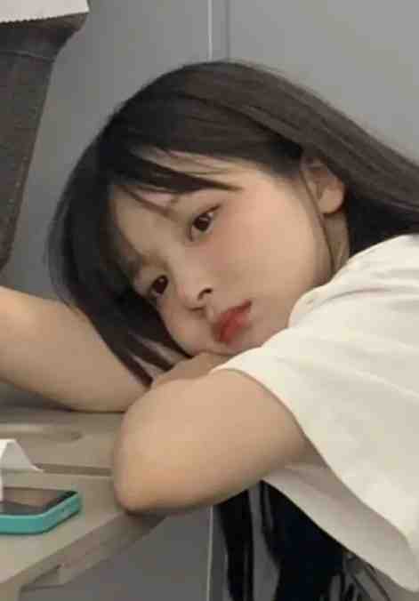 首富老公拿女大当解药后，我闪婚年下小奶狗