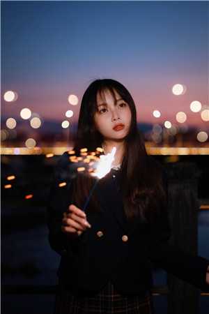 风住尘花香已尽