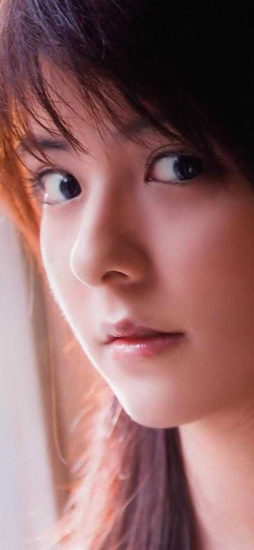 临近高考，班主任要送一百个女学生回家