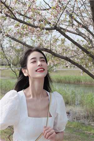 浮云载不动情深