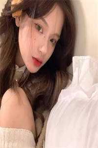 皇上是侯府下堂妇