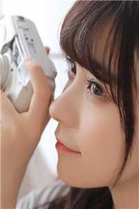 未婚妻给别人生孩子后，我娶了她姐姐