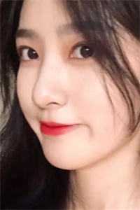妻子将我的手串送给秘书，我让她家破人亡