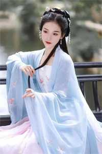 苗疆圣女被双胞胎兄弟放弃后，他们悔疯了