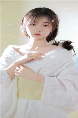 父亲节女儿送丈夫礼物，丈夫却要扔她跳楼