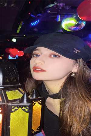 不孕老婆出轨魅魔男秘书，我找马甲线千金生子她却后悔了